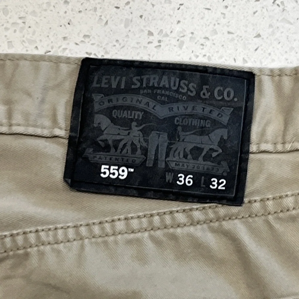 Levis 559 Jeans Mens 36x32 Tan Beige Relaxed Straight Leg Denim Pants